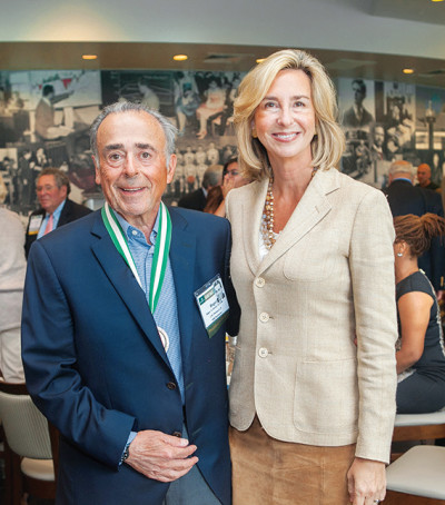 Roger Enrico ’65, H’86 and President Kerry Healey