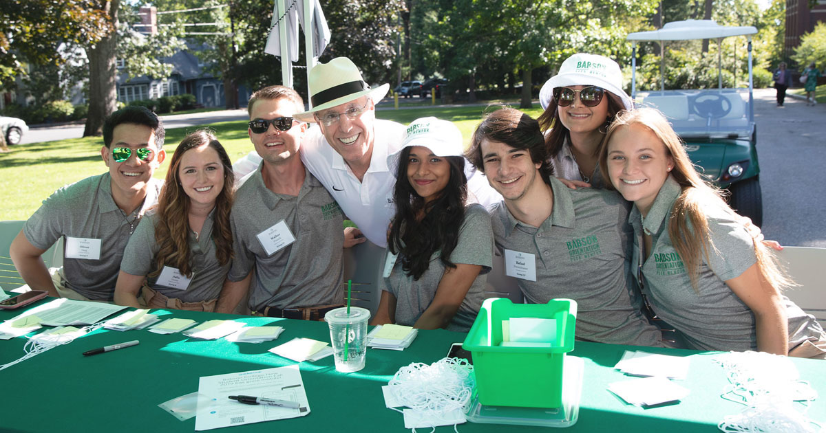 President Spinelli with students at orientation