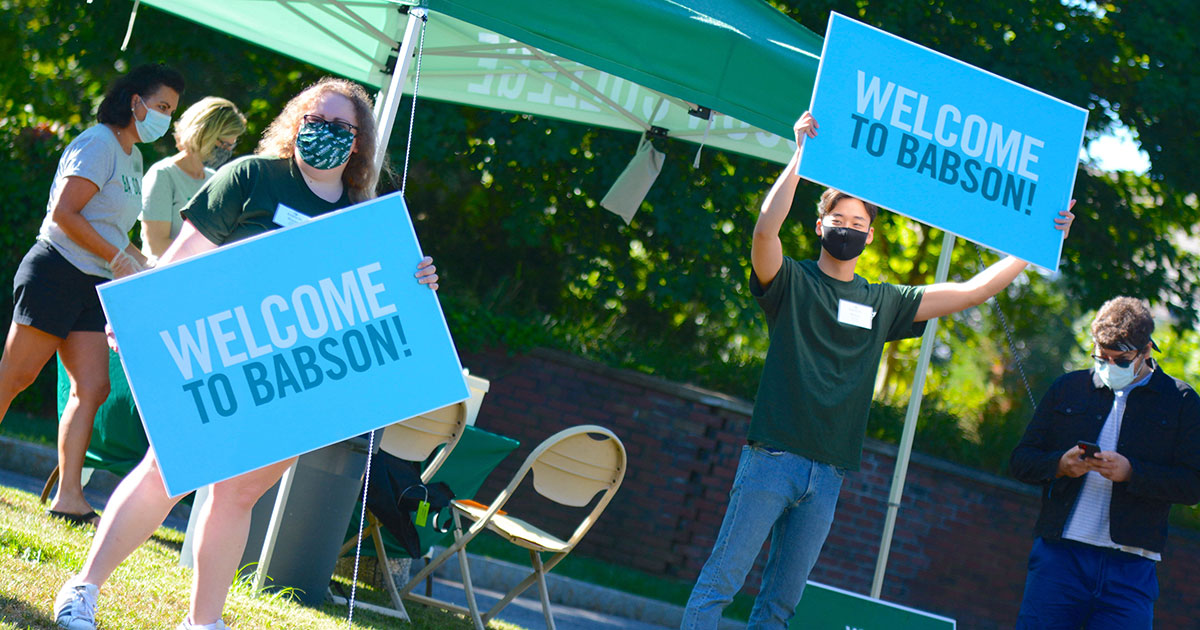 Welcoming back returning students and Babson College's Class of 2024