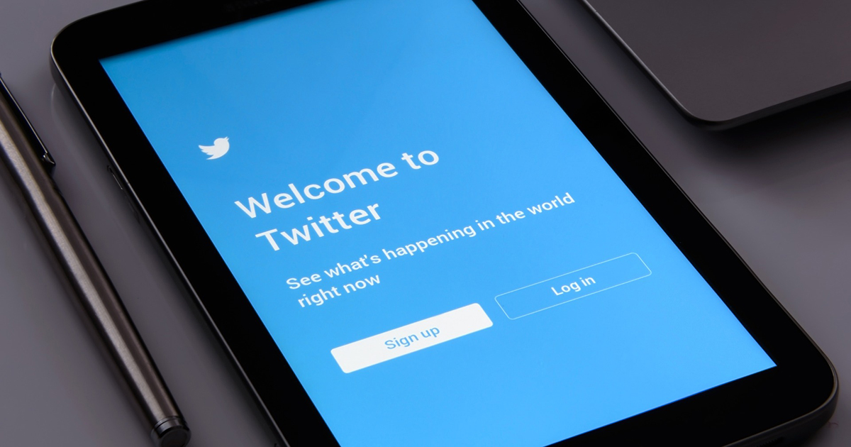 How to Steer a Successful Twitter Turnaround