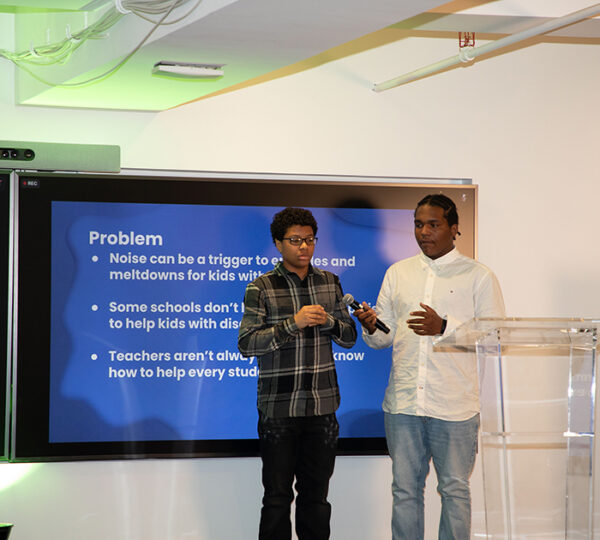 Students pitch their venture.