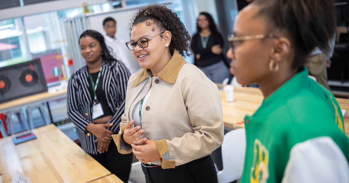 Babson Build students from HBCUs participate in an exercise in the Weissman Foundry