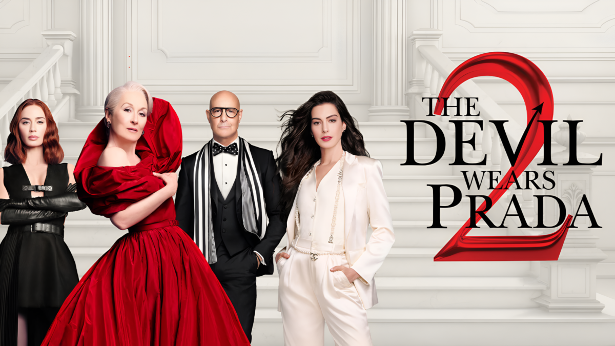 Cast of the Devil Wears Prada poses for promotion photo.