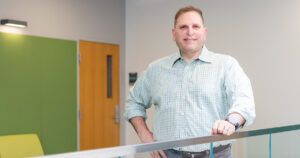 Rich Hanna, professor of practice in marketing and the director of the Master of Science in Management in Business Creation (MSBC) program, says relevance is what separates a good class from a memorable one. (Photo: Nic Czarnecki/Babson College)