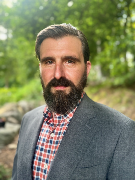 Stefan Esposity, Executive Director of the C. Dean Metropoulos Institute for Technology and Entrepreneurship 
