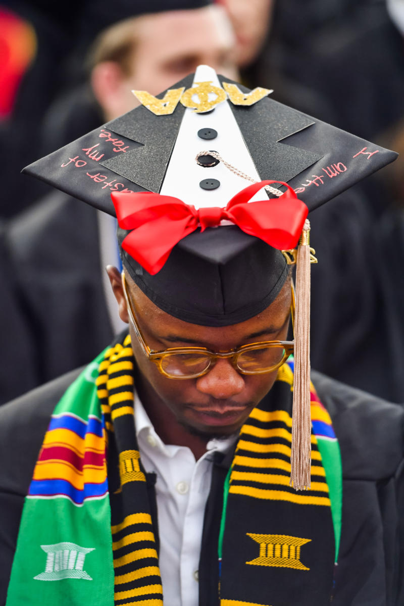 College graduation cheap caps